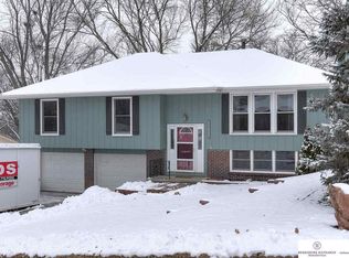 11656 Fowler Ave, Omaha, NE 68164