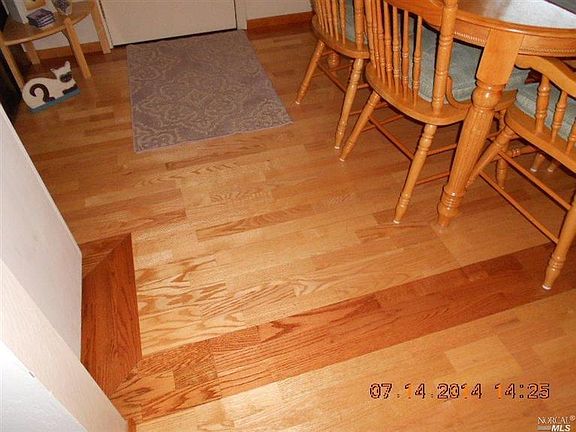 2nd image of 385 Chelan Dr