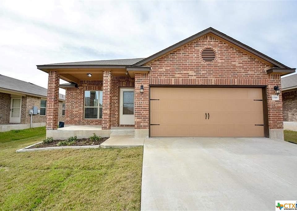 1st image of 1316 Emerald Gate Dr