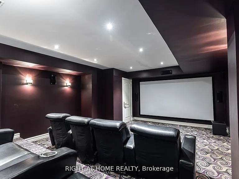 38 Sugarbush Ct — Photo 11