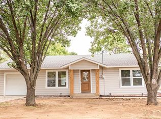 213 E Woodland St, Collinsville, TX 76233