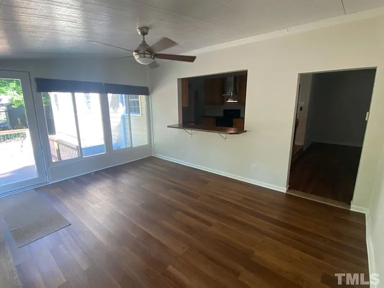 404 S Montreal Ct — Photo 9