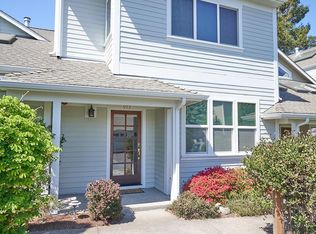 973 B St, Ashland, OR 97520