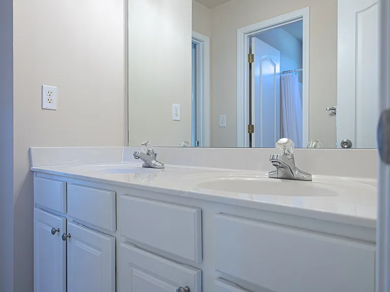 5424 Landsdowne Ct — Photo 51