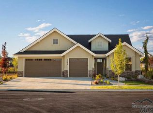 W Everest St, Meridian, ID 83646
