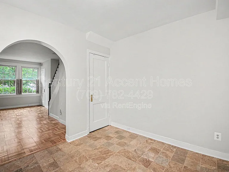 1510 S Edgewood St #550 — Photo 9
