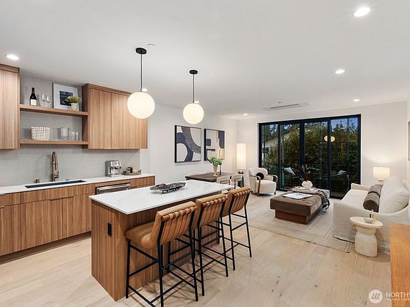 3rd image of 614 5th Avenue S #C105