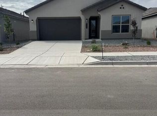 2448 Marble Ave NE, Rio Rancho, NM 87144