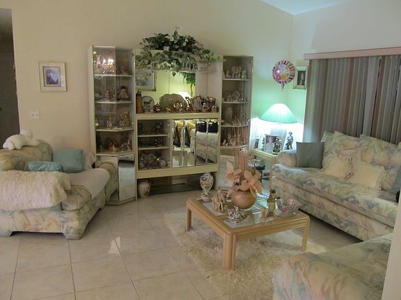 5th image of 205 Almaden Ct