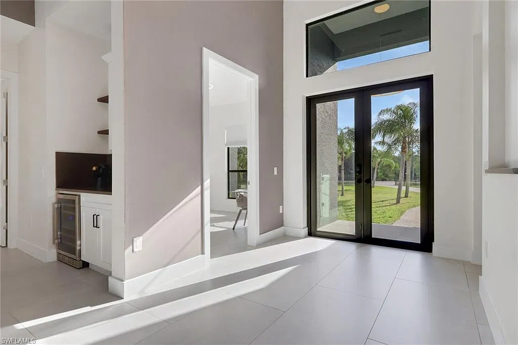 4 bed, 3.5 bath, 2888 sqft, $8,500 — Photo 4