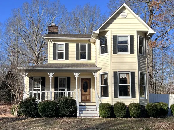 24 Sunset Dr, Tracy City, TN 37387