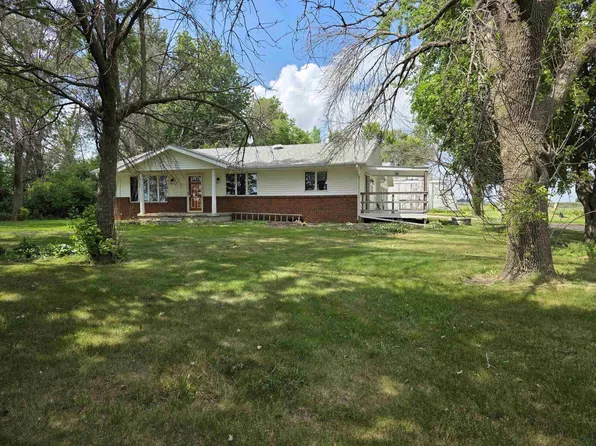5280 320th St, Sheldon, IA 51201