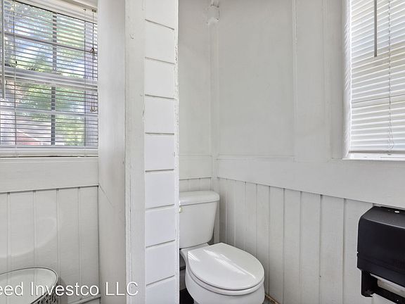 5th image of 1626 Mayflower Ave SW #A