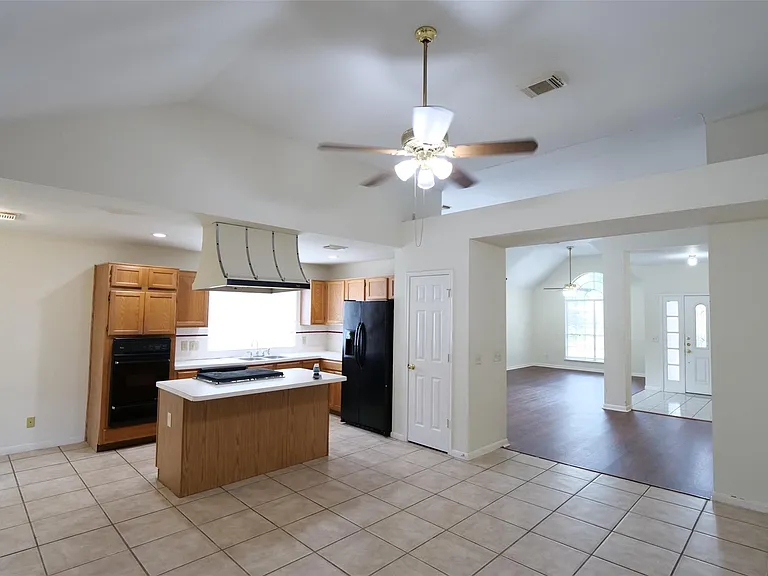 1314 Hollow Ash Ln — Photo 8