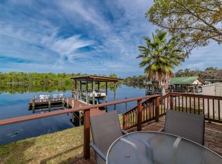 111 Saint Johns Ct, Satsuma, FL 32189