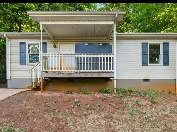1006 Perkins Pl, Lenoir, NC 28645