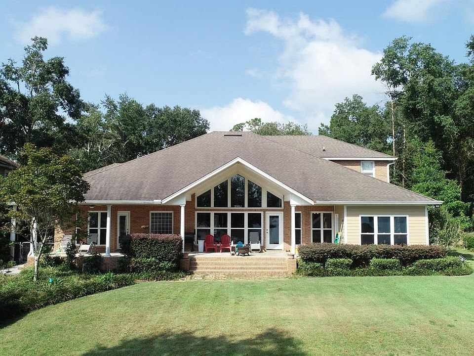 1st image of 5975 Lake Shore Dr