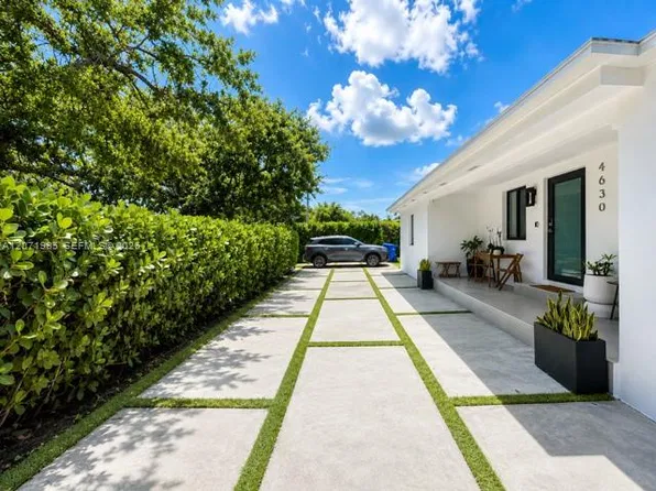 4630 SW 3rd St, Miami, FL 33134