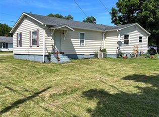 215 8th St, Park Hills, MO 63601