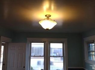126 Pumgansett St, Providence, RI 02908