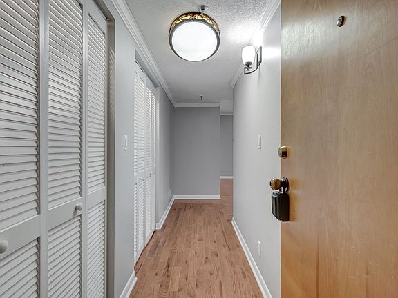 3rd image of 900 19th Ave S APT 311
