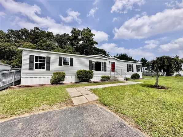 16 Circle Drive, Windham, CT 06256