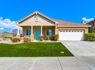 757 Suncup Cir, Hemet, CA 92543
