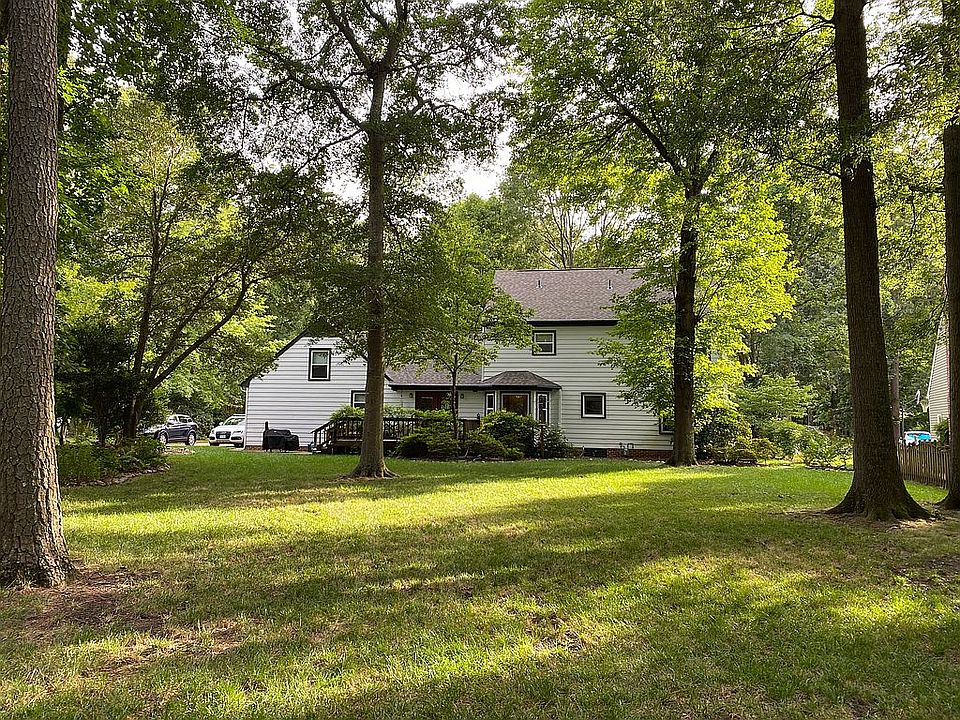 2nd image of 103 S Fern Cove Ct