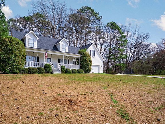 3rd image of 169 Lancaster Way