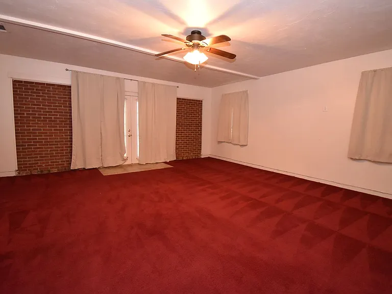 1707 Greer Dr — Photo 12