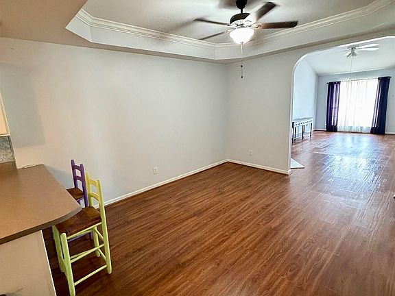 5th image of 4008 Virginia Ln