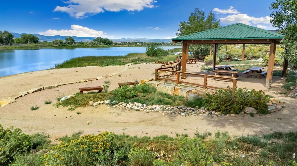 1602 Catamaran Ct