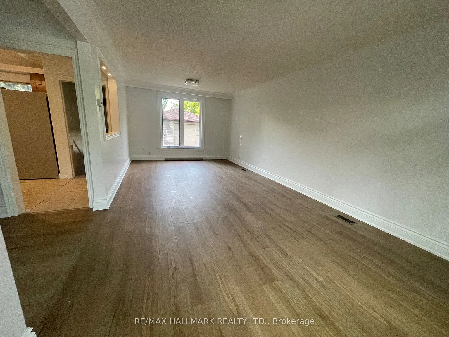 3 bed, $3,200 — Photo 3