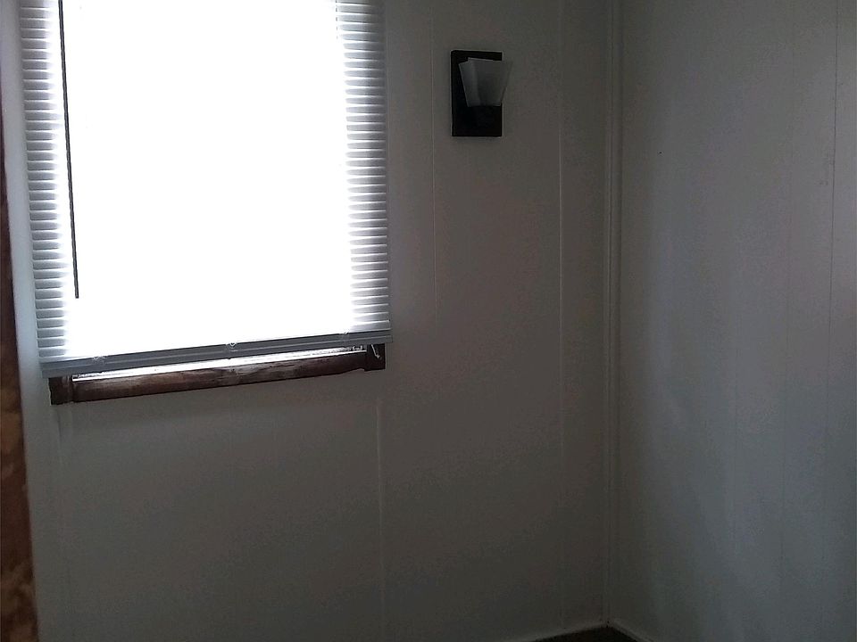 Building Photo 3