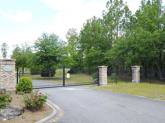 3rd image of 13559 SETTINDOWN Drive
