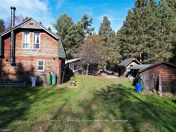 2nd image of 1772 Leighton Rd