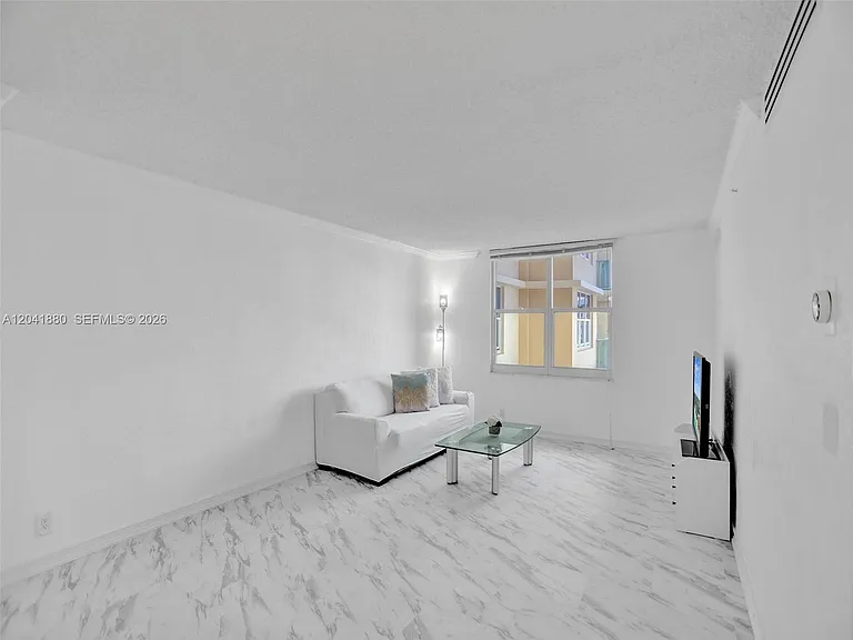 2501 S Ocean Dr #1633 — Photo 4