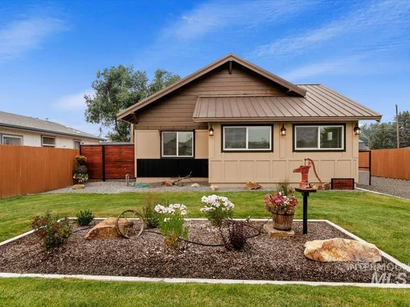 511 S Pennsylvania Ave, Fruitland, ID 83619