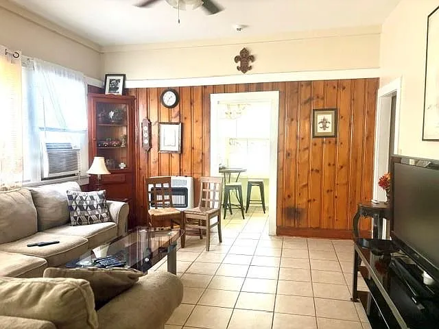 1505 N Broad St — Photo 7