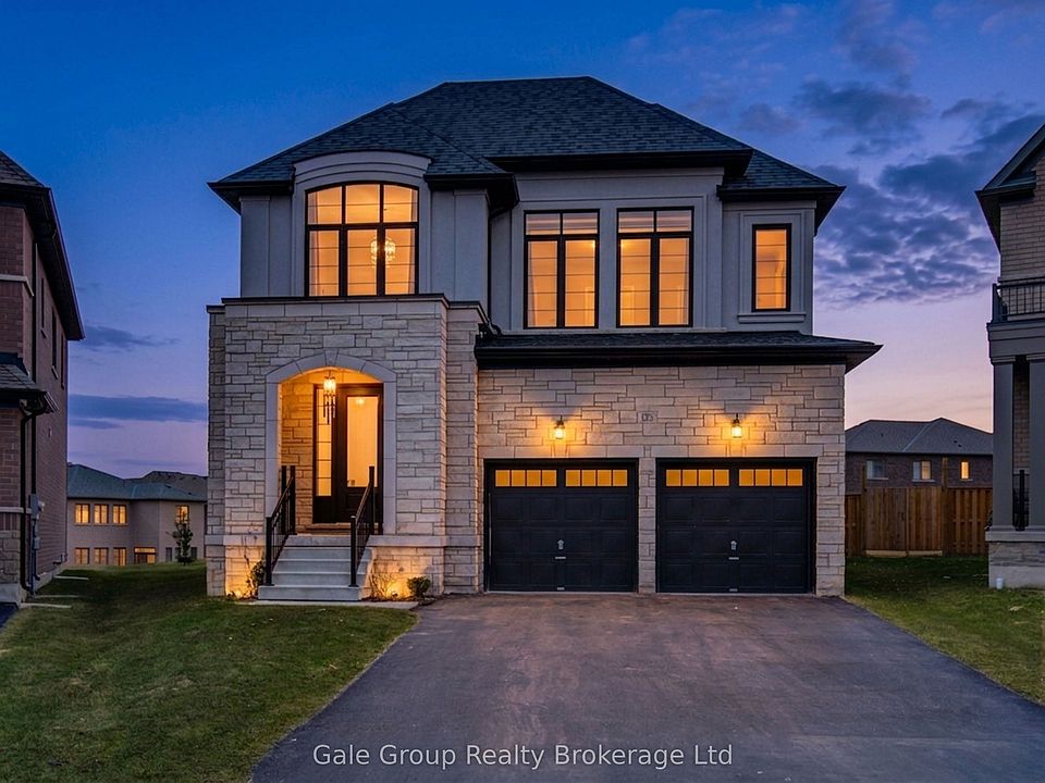 1st image of 125 Prince Charles Cres
