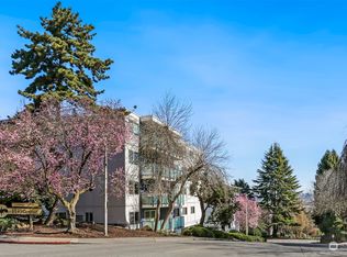 3710 27th Pl W APT 104, Seattle, WA 98199