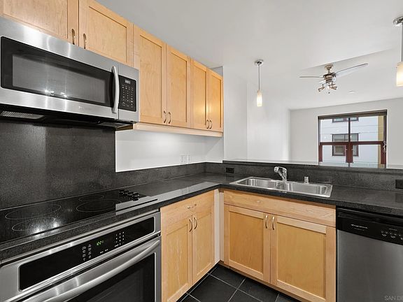 4th image of 1150 J St Unit 616