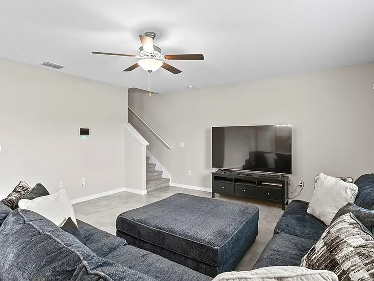 7109 Paradise Island Ct — Photo 10