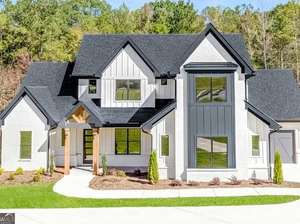121 Forest Berry Ct, Newnan, GA 30265