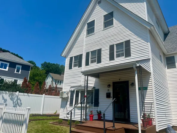 11 Amherst St, Worcester, MA 01602