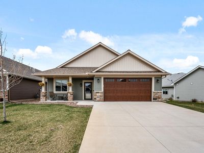 31686 Newport Curv, Lindstrom, MN, 55045
