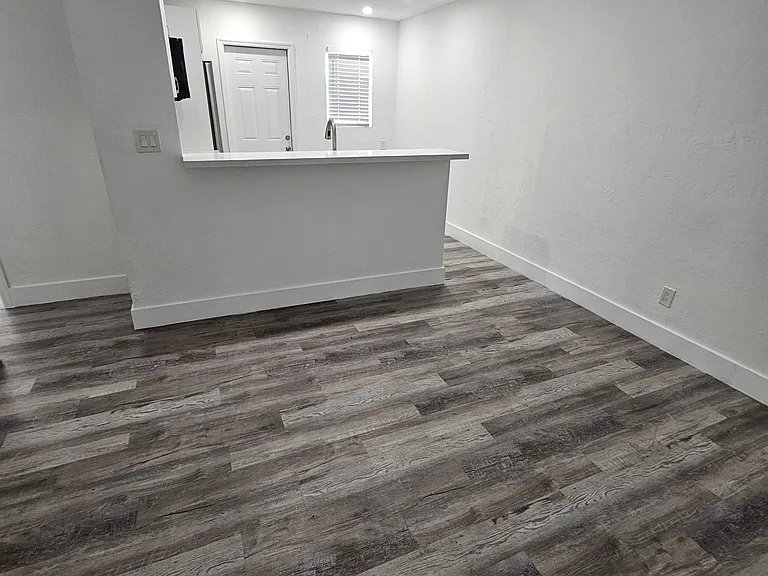 2032 Taylor St #2032 — Photo 9