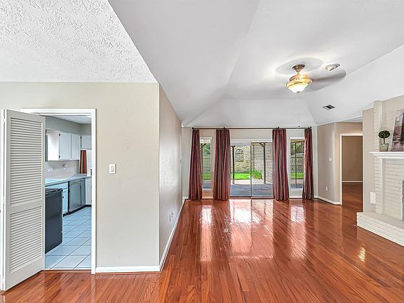 5th image of 21619 Park Valley Dr