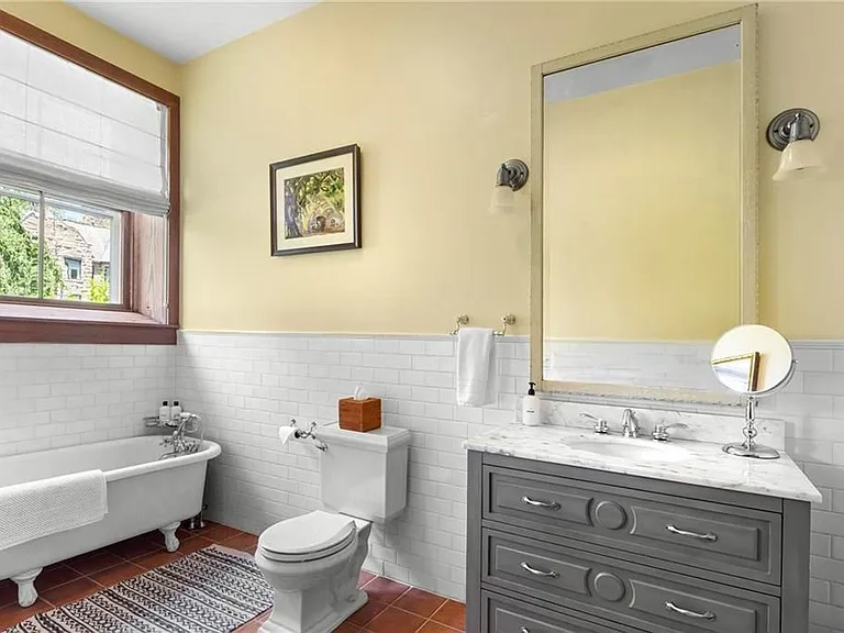 3 Hazard Ave — Photo 20