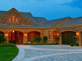 513 Northampton Dr, Lititz, PA 17543